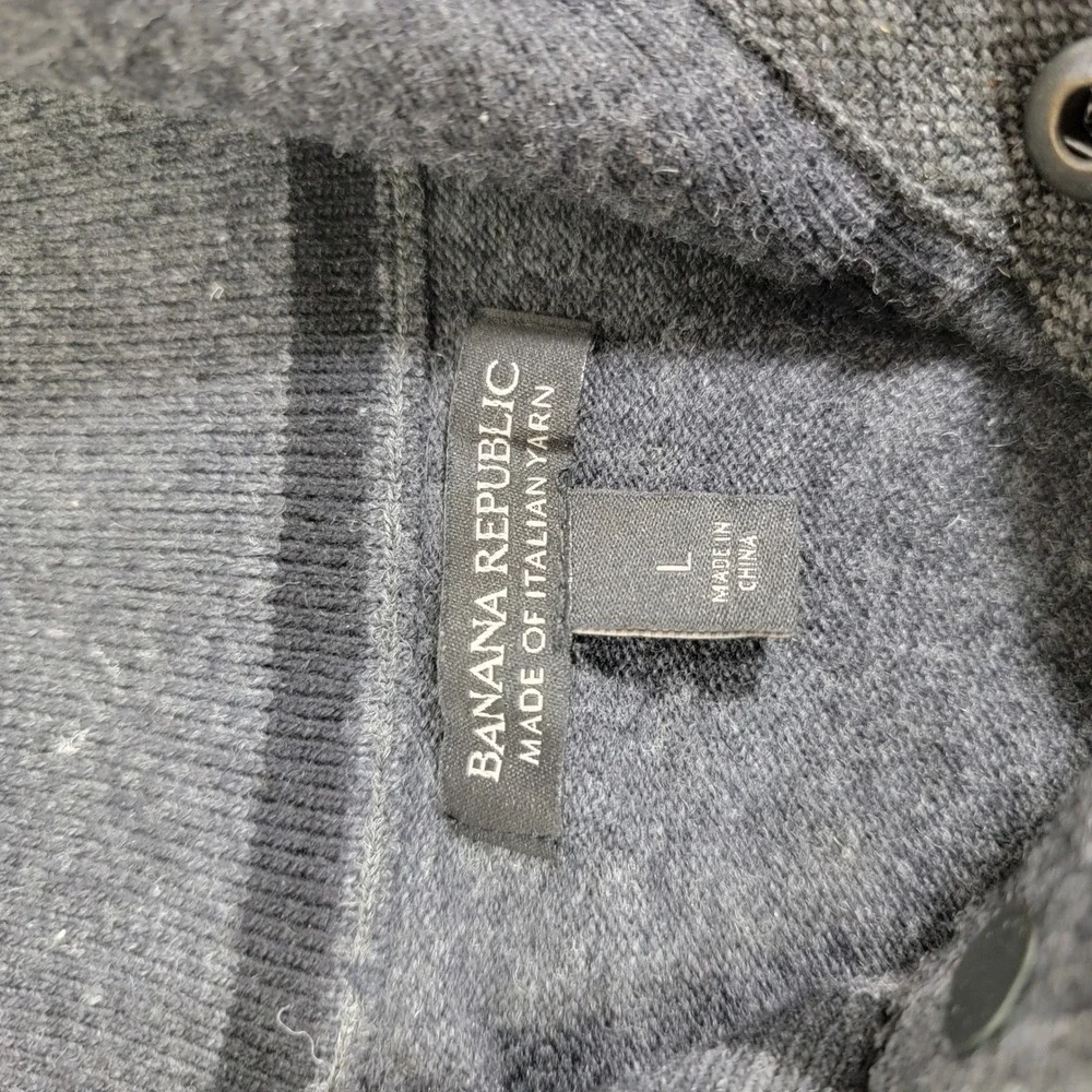 Banana Republic Mens Gray Merino Wool Blend Button Mock Neck Sweater - Picture 3 of 5